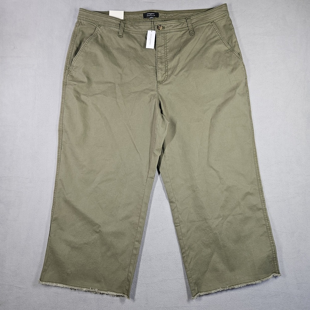Banana Republic Wide Leg High Rise Cropped Raw Hem Chino Pant Green Size 20